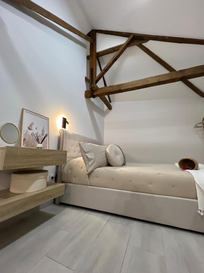 Suites Chic Cozy Herencia Екстериор снимка