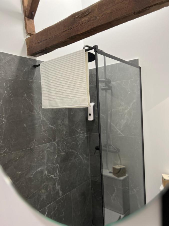Suites Chic Cozy Herencia Екстериор снимка